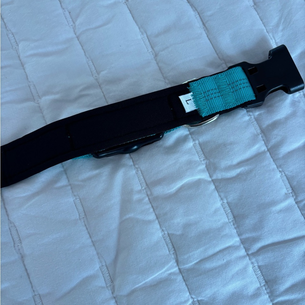 NWT AirTag Dog Collar, IP68 Waterproof Air Tag Holder, Reflective, teal color - Picture 7 of 8